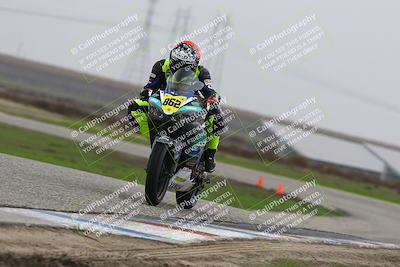 media/Nov-29-2025-TrackDaz (Sat) [[10ae2d9bce]]/B Group/Session 4 (Wheelie Bump)/